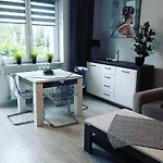 Ogrody/jezyce Apartment *